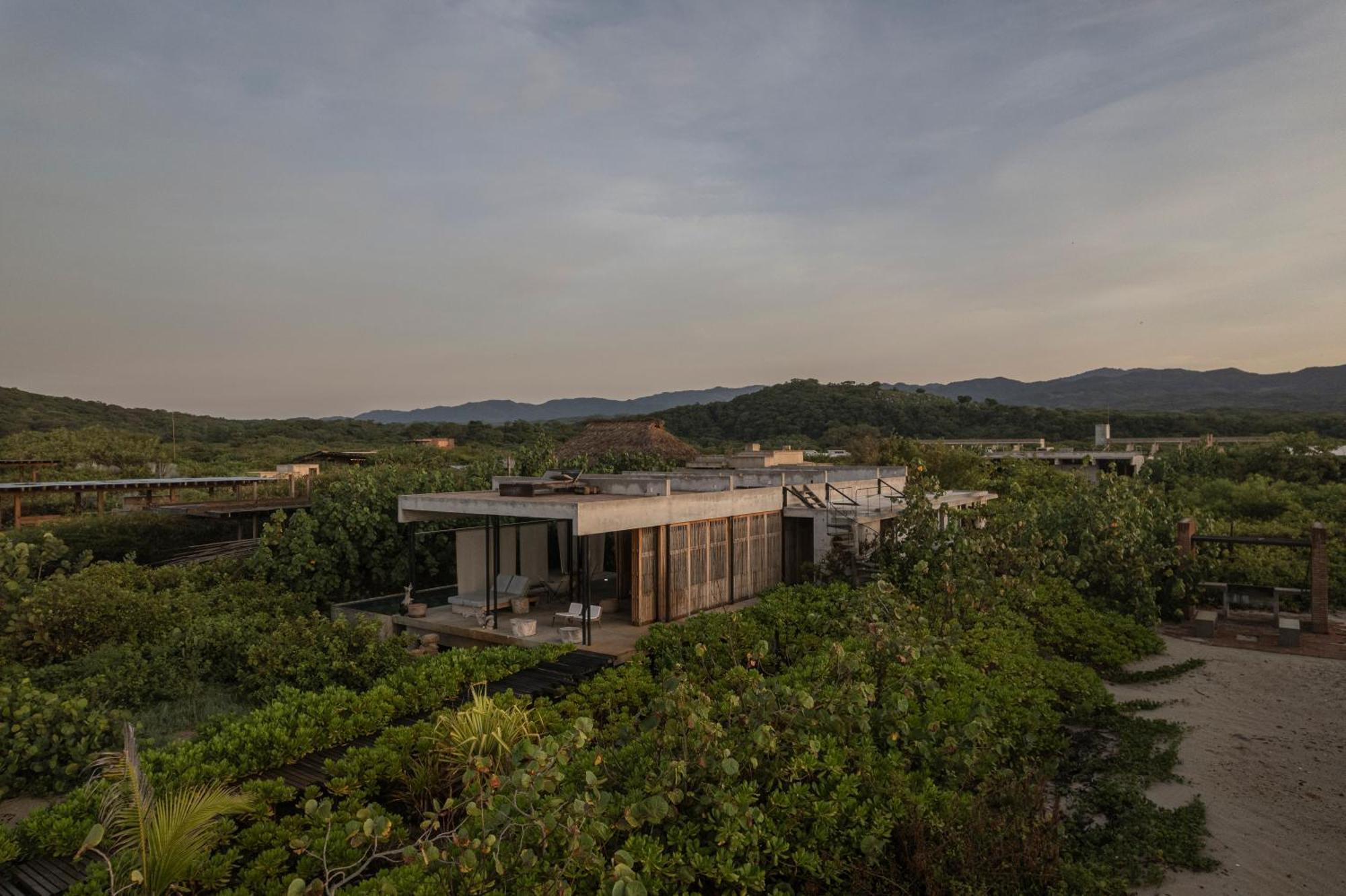 Casa Matilda, Cerca De Casa Wabi Y Hotel Terrestre Puerto Escondido  Eksteriør billede